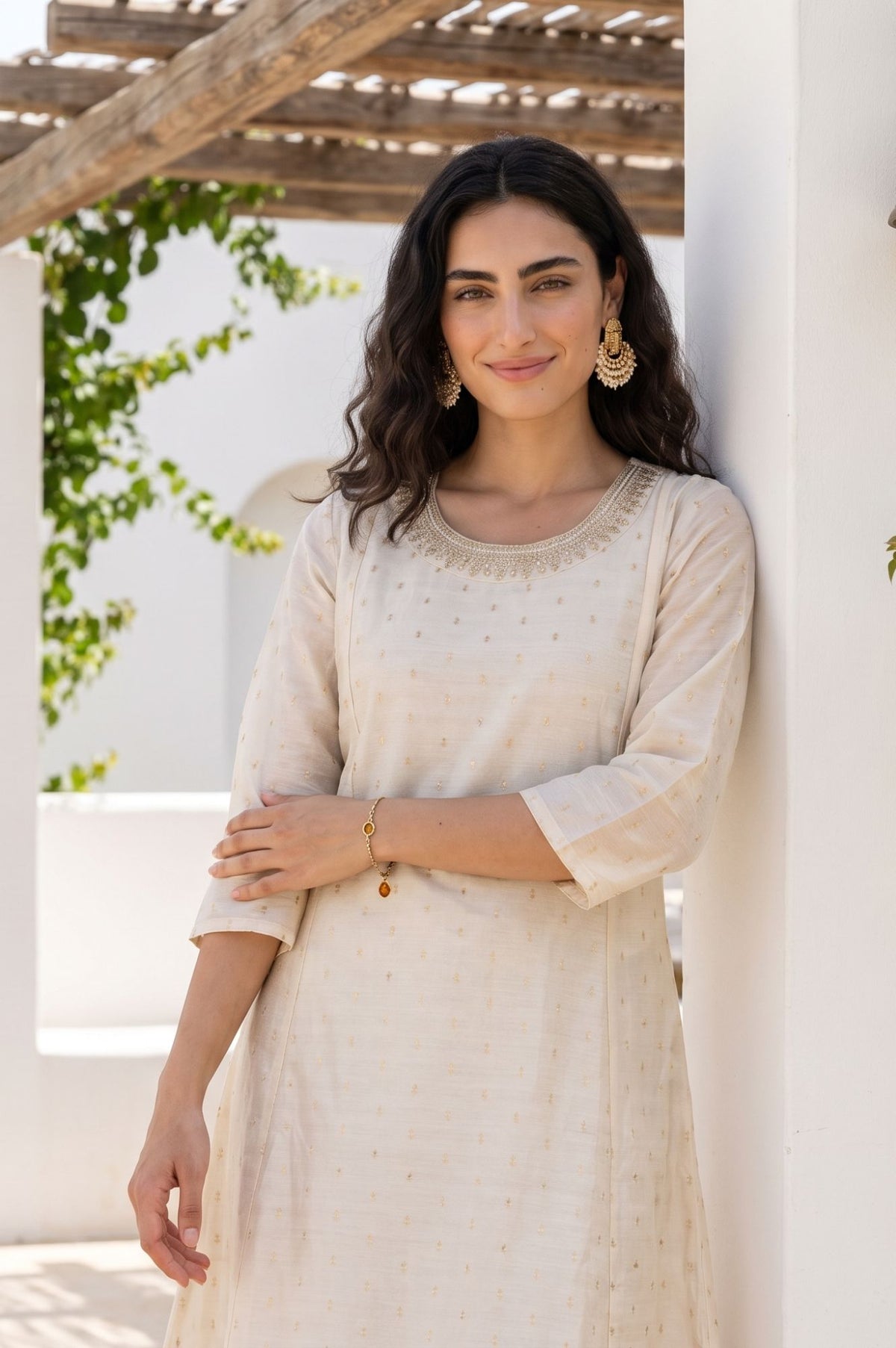 Off White Yarn Dyed Zari Embroidered Chanderi A-line Kurta
