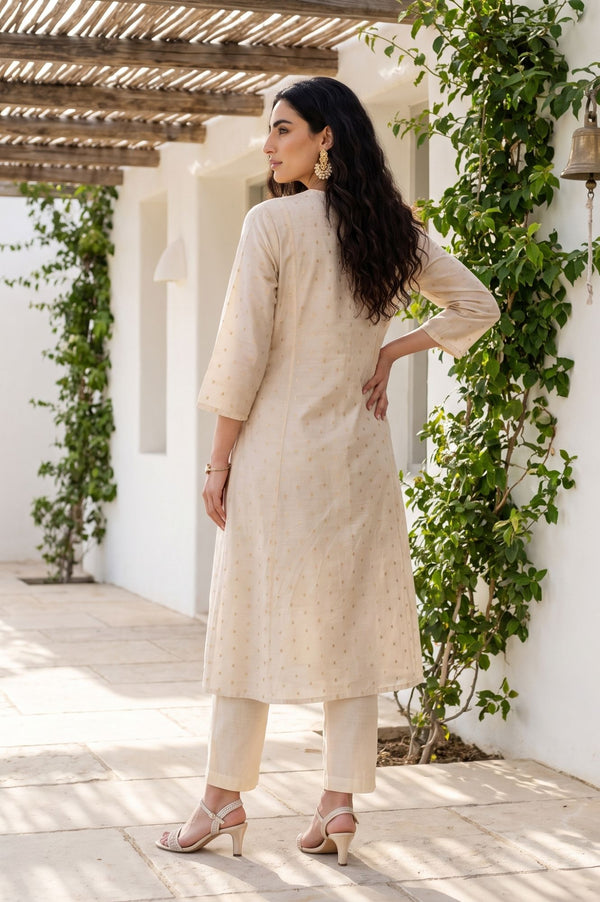 Off White Yarn Dyed Zari Embroidered Chanderi A-line Kurta
