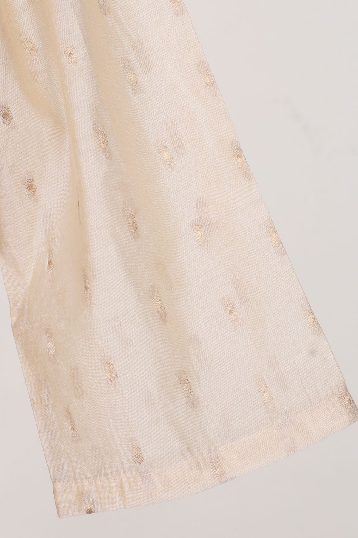 W Off White Textured Sequins Yarn Dyed Chanderi Butti A-line Kurta