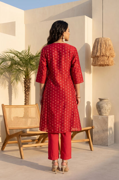 Red Ethnic Motifs Yarn Dyed Embroidered Chanderi Straight Kurta
