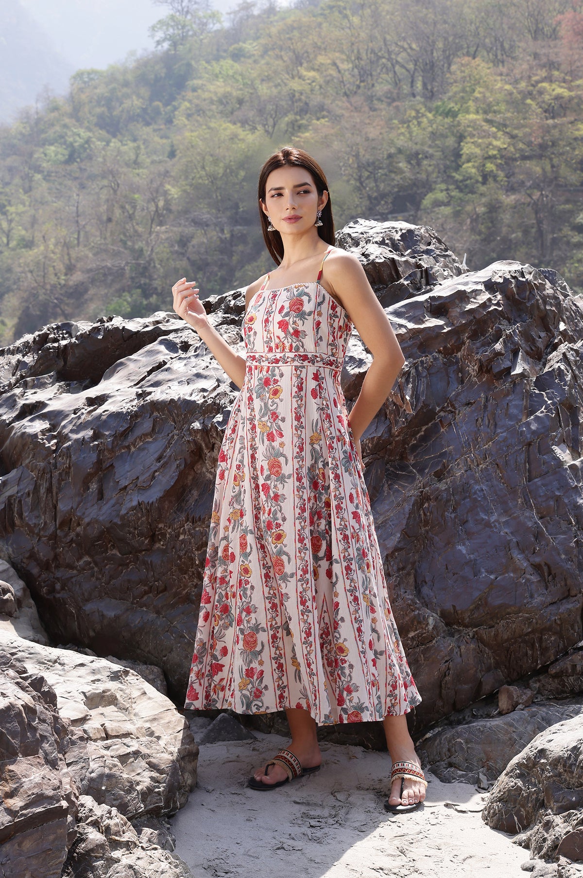 Off-White Vibrant Floral Printed Pure Cotton Flared Spaghetti Dress - L